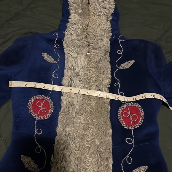 Vintage 70’s Junior Concept afghan coat - Picture 6 of 14